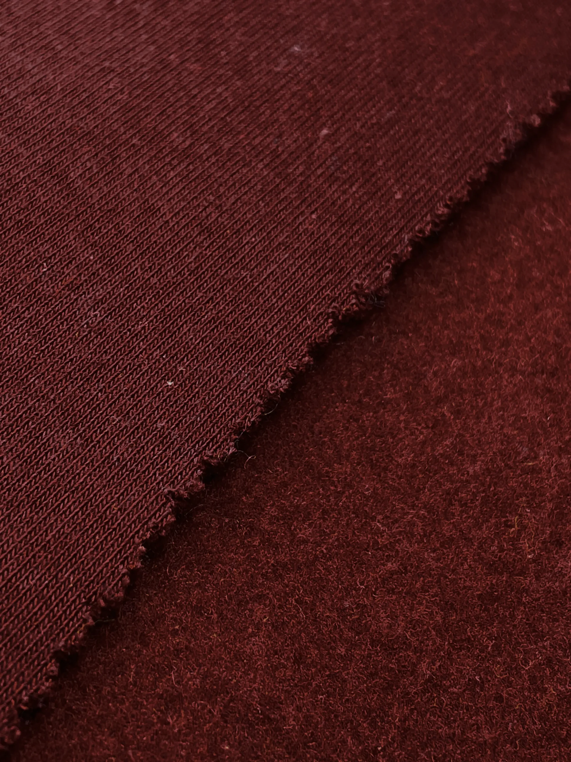 Эксклюзивные условия для крупных оптовых клиентов. Бордовый футер начёс