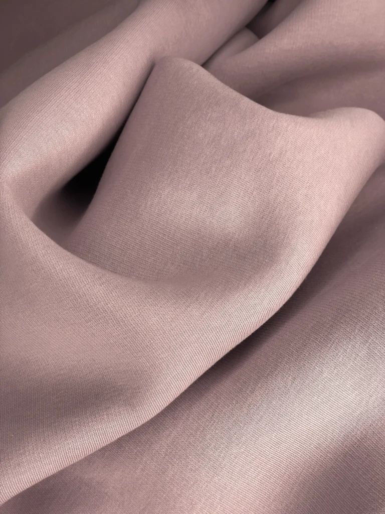 Ткань футер пудровый - вид в рулоне